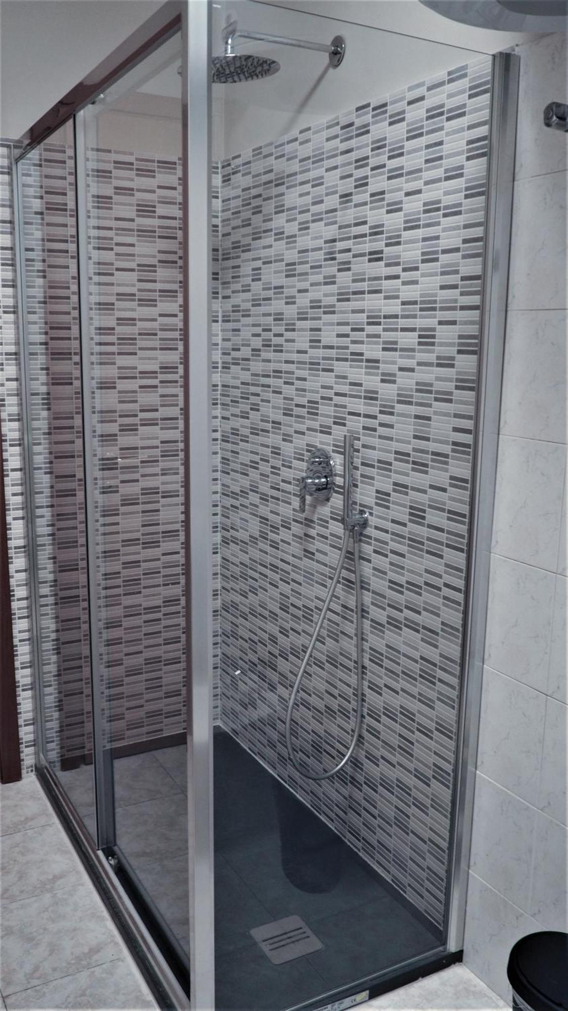 Large Well Connected To Historic Center With Metro A, Ac, Wi-fi Apartment